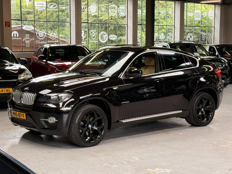 BMW X6 XDrive35i High Executive RubinSchwarz Youngtimer — photo 17