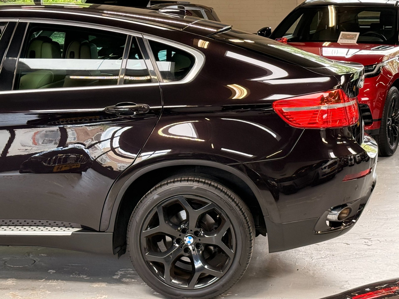 BMW X6 XDrive35i High Executive RubinSchwarz Youngtimer — photo 20