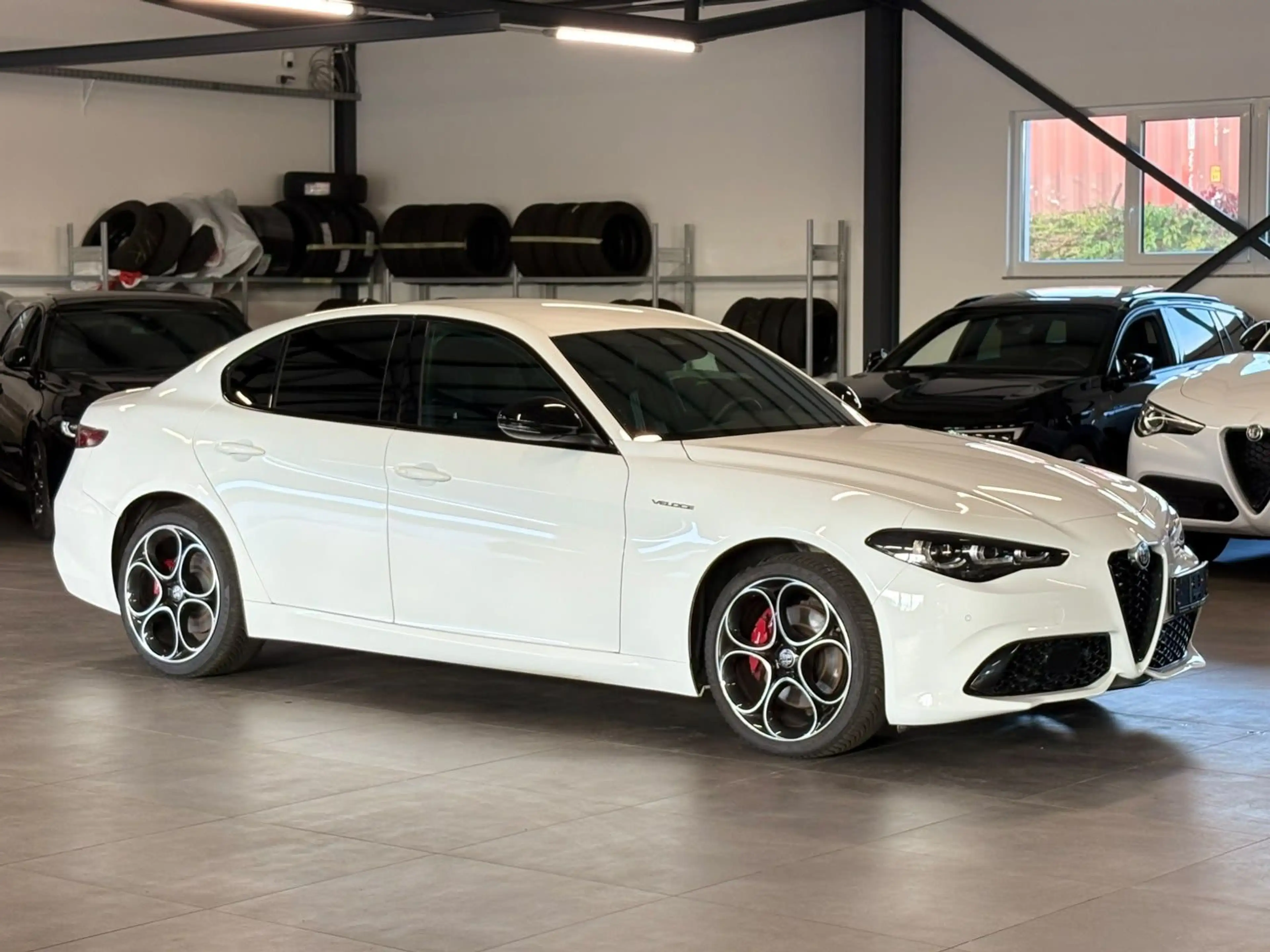Alfa Romeo Giulia Veloce Q4 MATRIX+ACC+KAM+LEDER+SHZ+TOT.W+