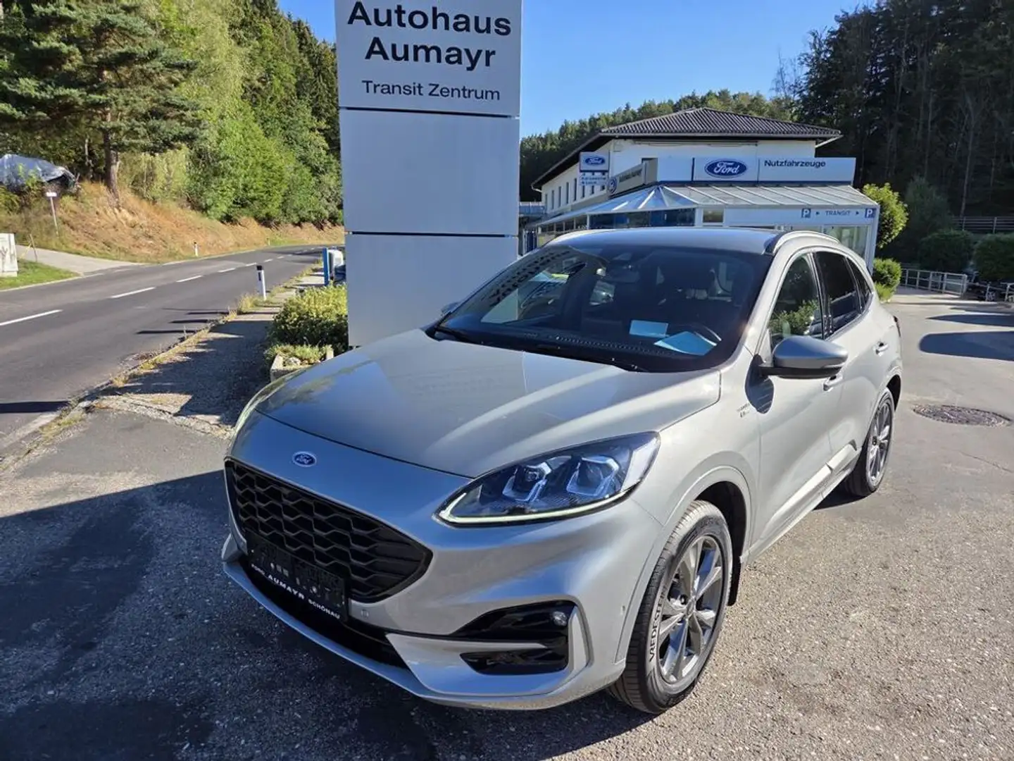 Ford Kuga ST-Line X Hybrid AWD Silber - 2