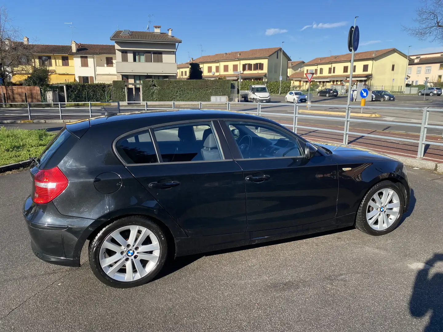 BMW 118 118d 5p 2.0 143cv dpf Schwarz - 2