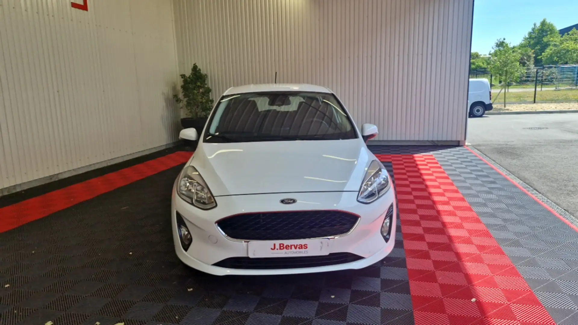 Ford Fiesta 1.1 85 CH BUSINESS Blanc - 2