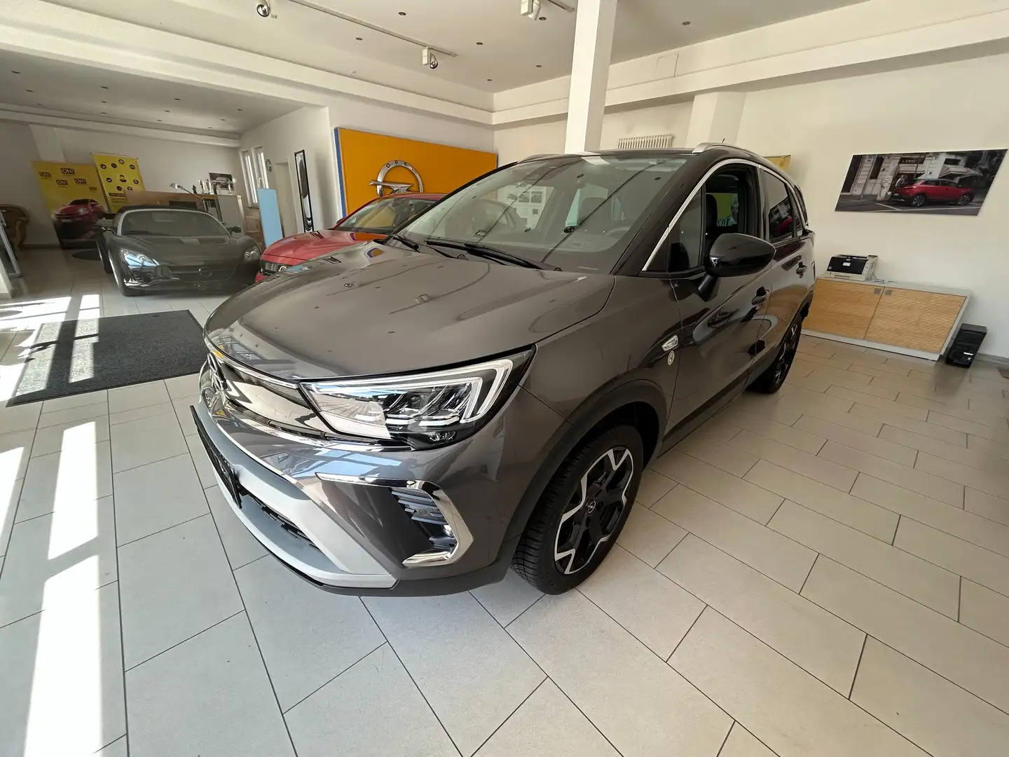 Opel Crossland X Ultimate Paket Gris - 1