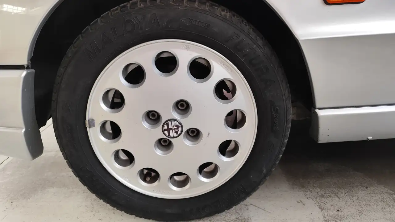 Alfa Romeo Spider 2.0 my90, foto 6