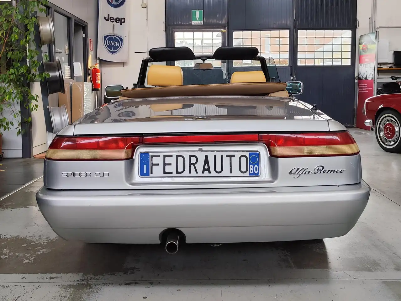 Alfa Romeo Spider 2.0 my90, foto 5