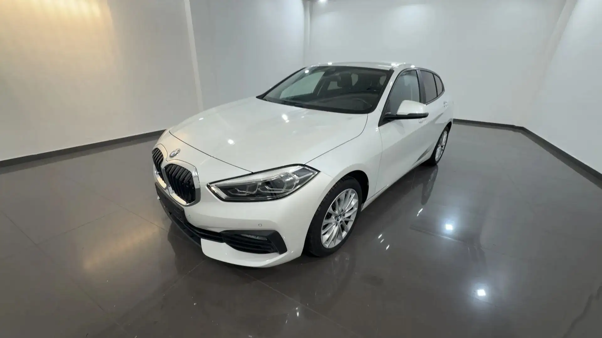 BMW 118 Serie 1 118d 150cv auto Bianco - 1