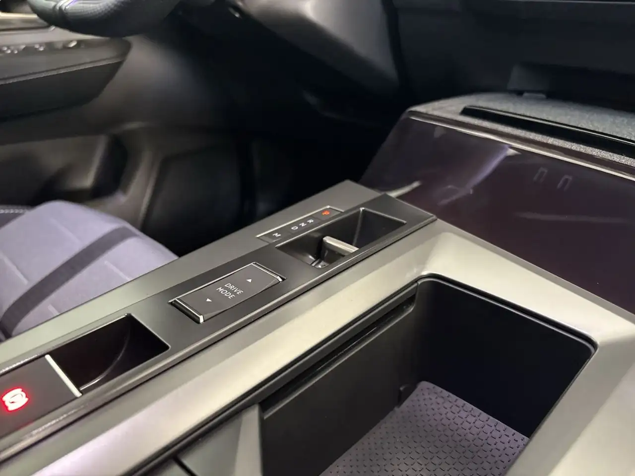 Opel Grandland GS elektr. Heckklappe, Rückfahrkamera 17