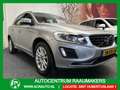 Volvo XC60 3.0 T6 AWD MOMENTUM NIEUWE APK YOUNGTIMER ! LEDER Grijs - thumbnail 1