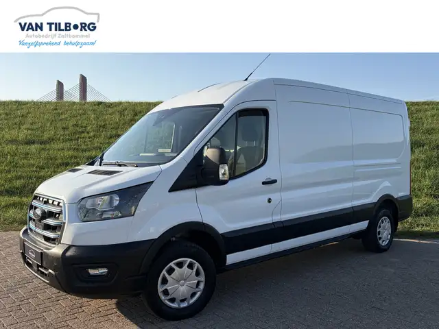 Ford E-Transit 350 L3H2 Trend 68 kWh Ford Transit EV 68 kWh | 135