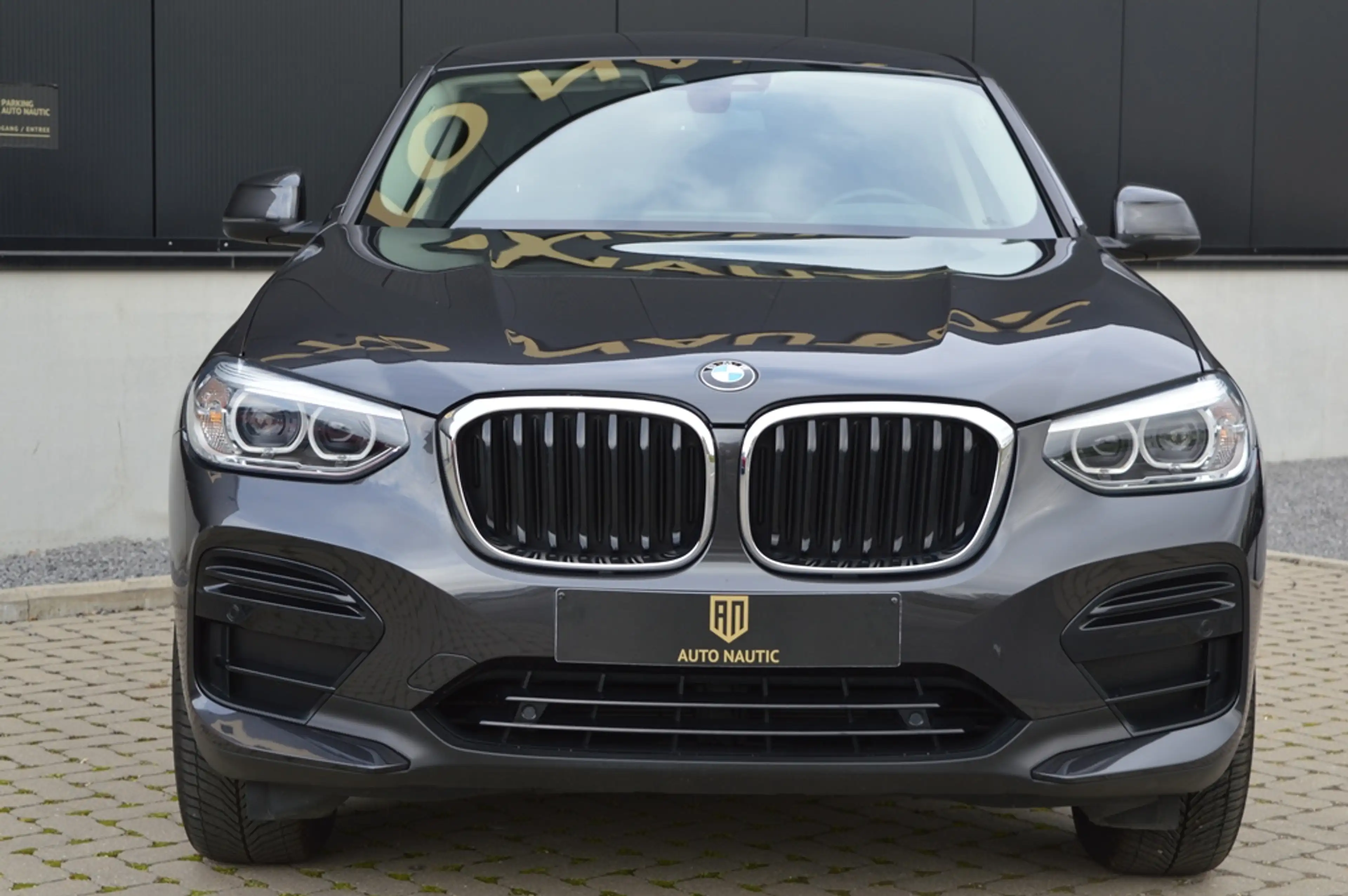 BMW X4 xDrive20i - 1 HAND - Top condition — photo 2
