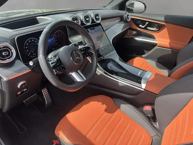 Mercedes-Benz GLC view 9