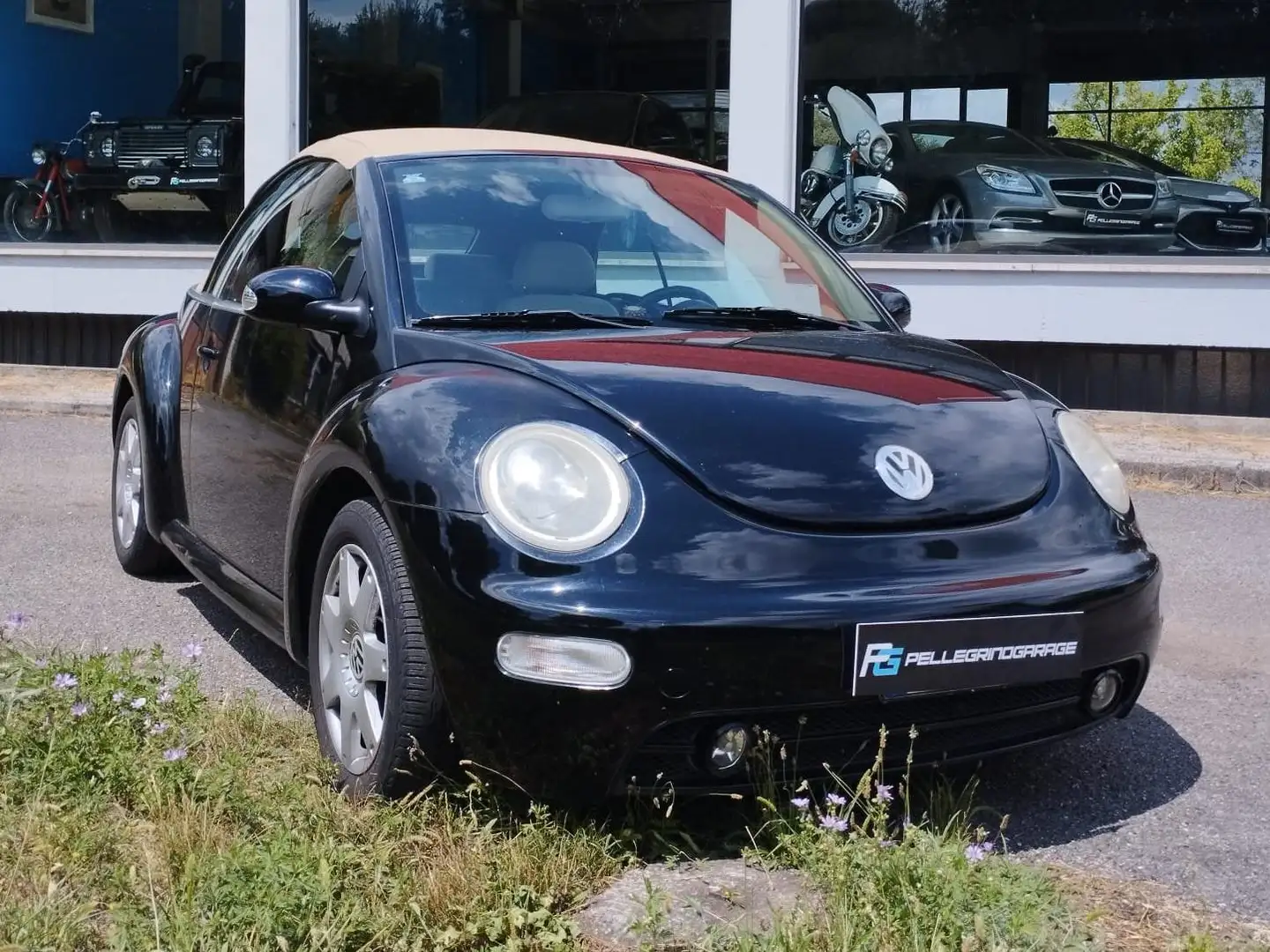 Volkswagen New Beetle Cabrio 1.6 Nero - 1