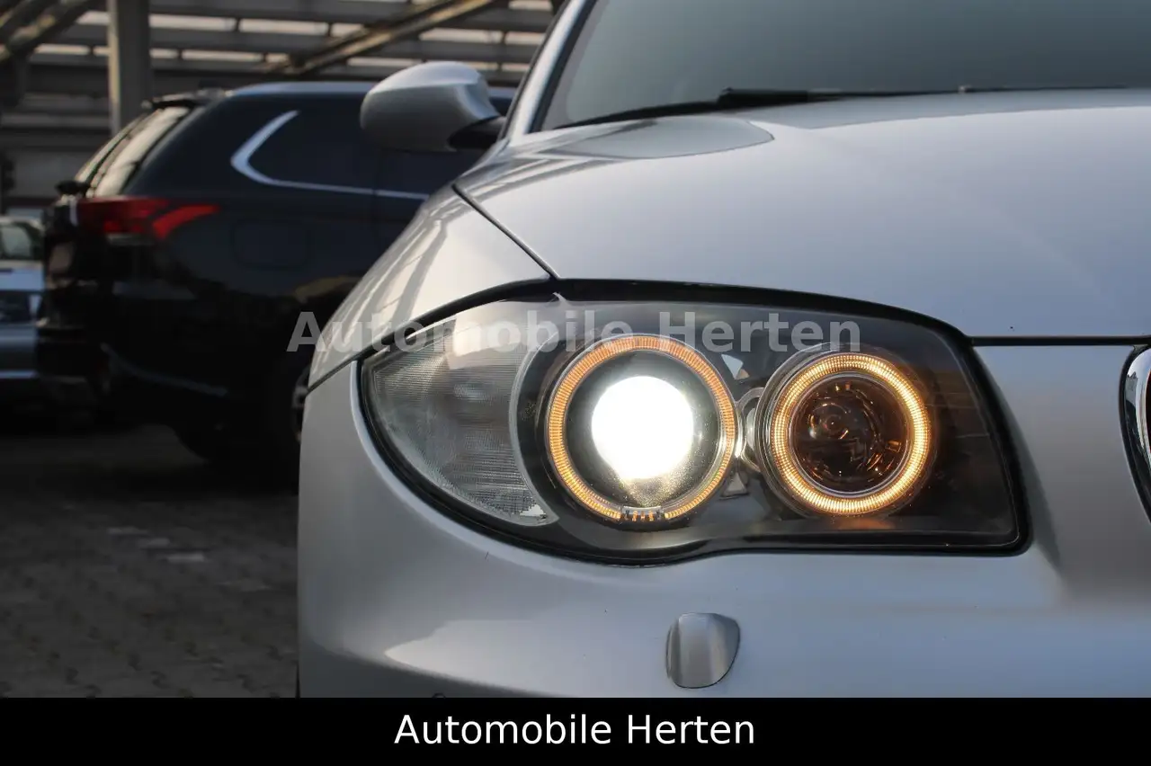BMW 120i CABRIOLET - 170ch - 110 000KMS - SELLERIE CUIR - VOLANT EN CUIR - CT RECENT