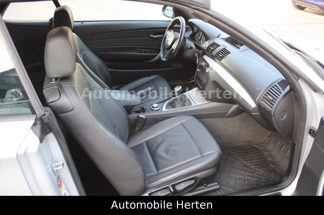 BMW 120i CABRIOLET - 170ch - 110 000KMS - SELLERIE CUIR - VOLANT EN CUIR - CT RECENT