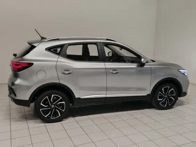 MG MG ZS view 7