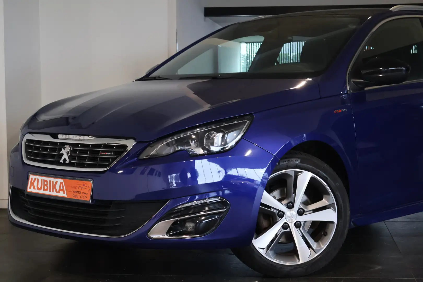 Peugeot 308 SW 1.2 PureTech GT Line TrekH Pano Navi Garantie* Blauw - 2