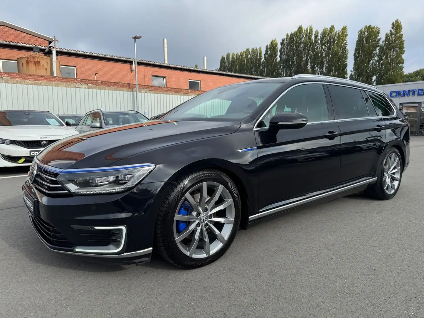 Volkswagen Passat Variant *GTE*HIGHLINE*PANO*RFK*SITZH* Schwarz - 1
