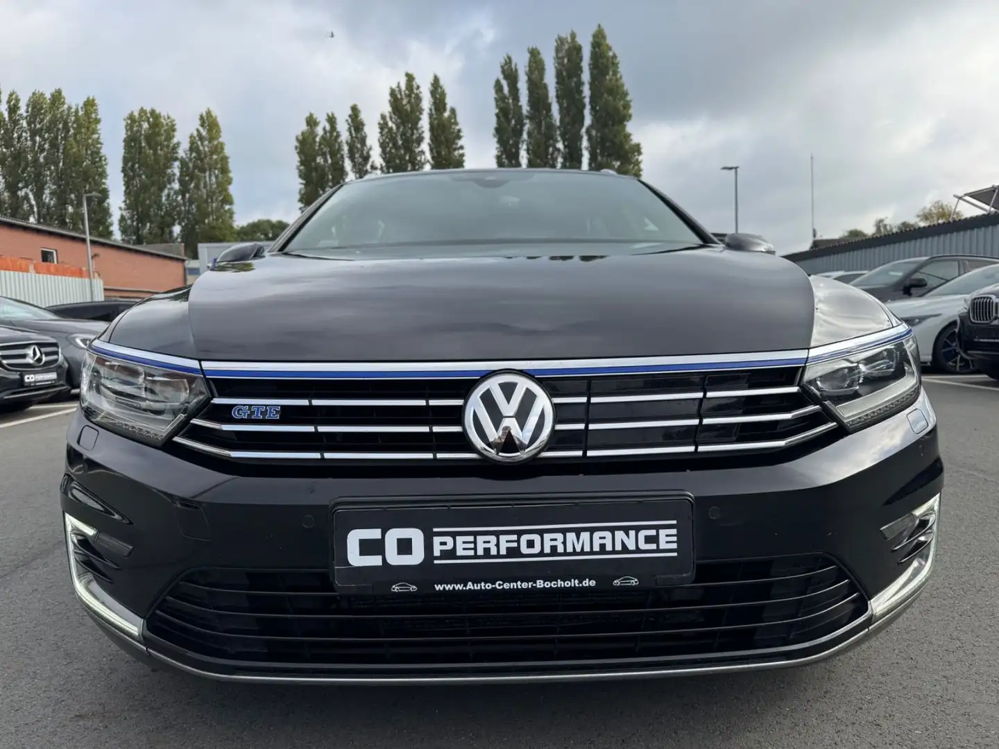 Volkswagen Passat Variant *GTE*HIGHLINE*PANO*RFK*SITZH* Schwarz - 2