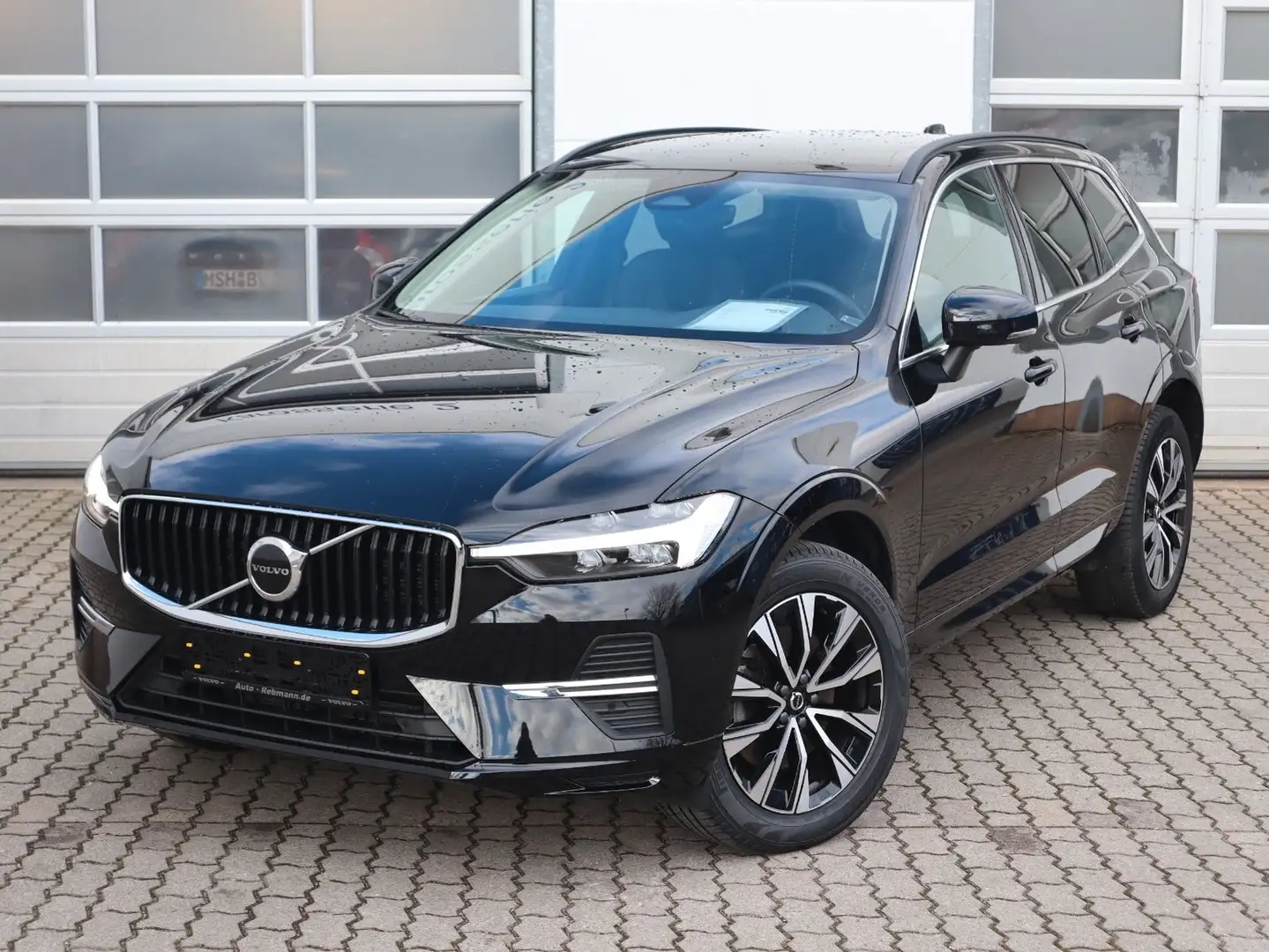 Volvo XC60 B4 Core FWD Noir - 2