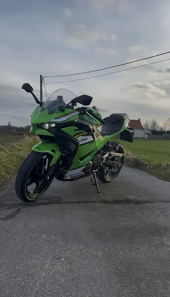 Kawasaki Ninja 500 SE - foto 4