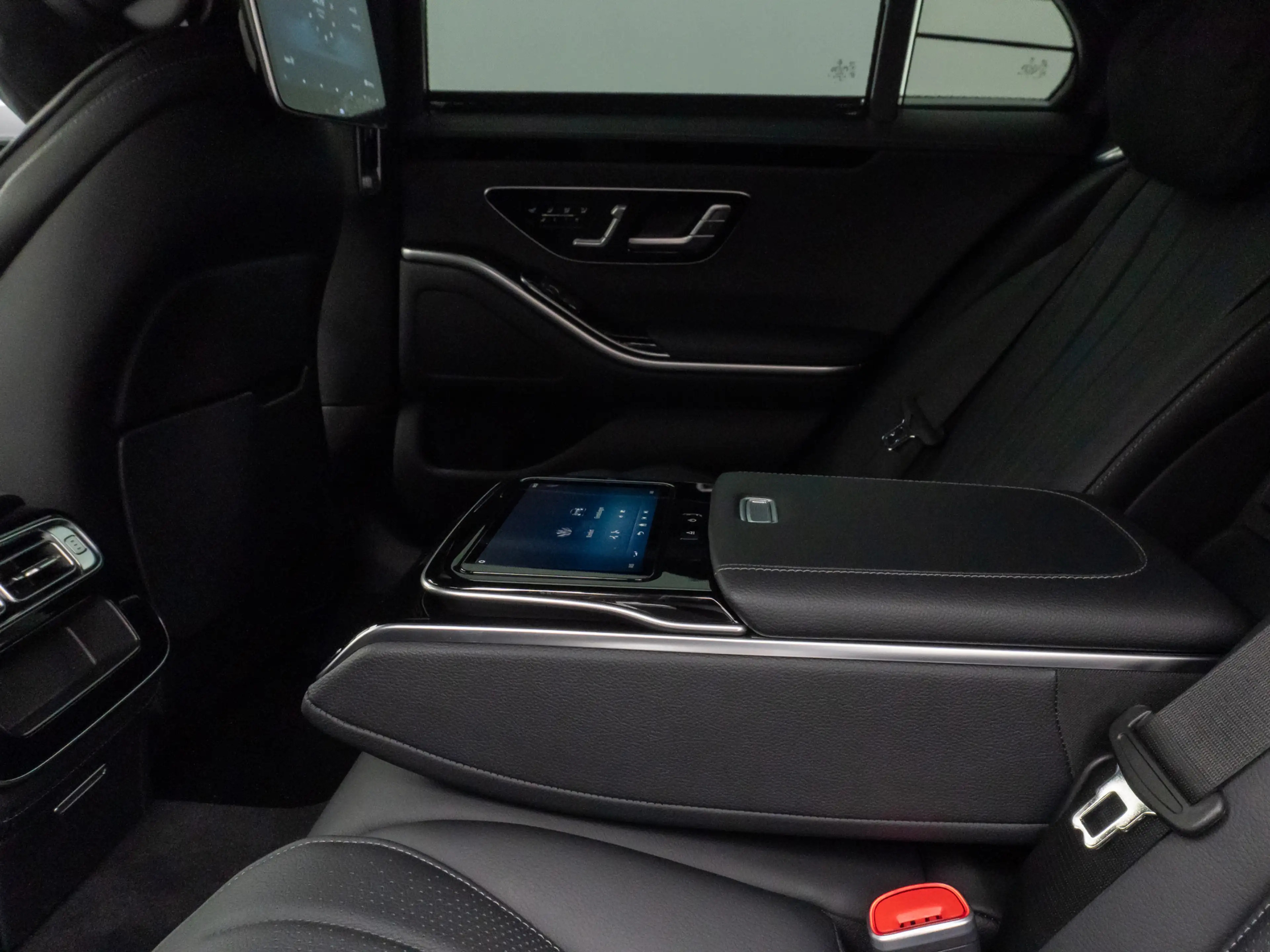 Mercedes-Benz S 400 4Matic 9G-Tronic360°HUD SoftCl Fond-Ent — photo 27