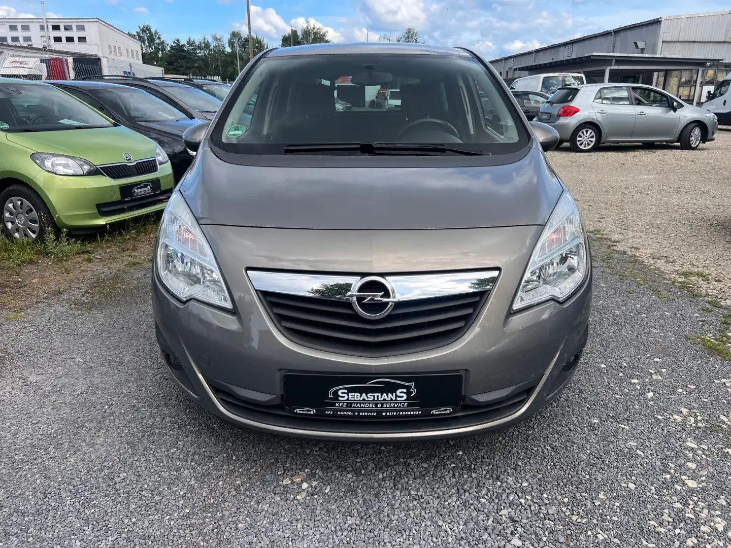 Opel Meriva 1.4 ecoFLEX Klima Tempomat Tüv neu Silver - 2