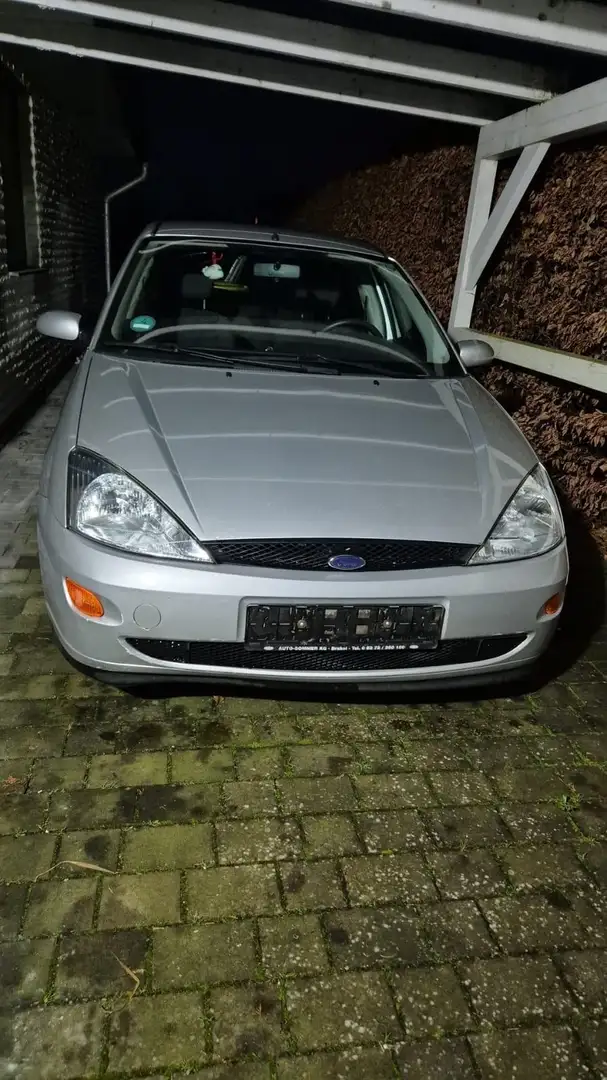 Ford Focus Futura 2 - 1