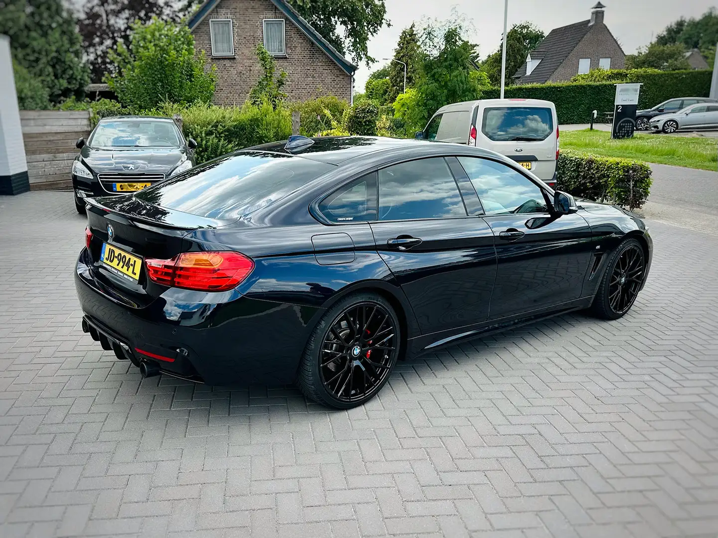 BMW 420 Gran Coupe, M sport,  260 pk, automaat Zwart - 2