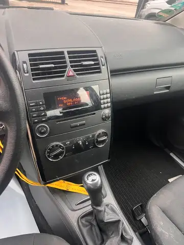 Mercedes-Benz A view 15