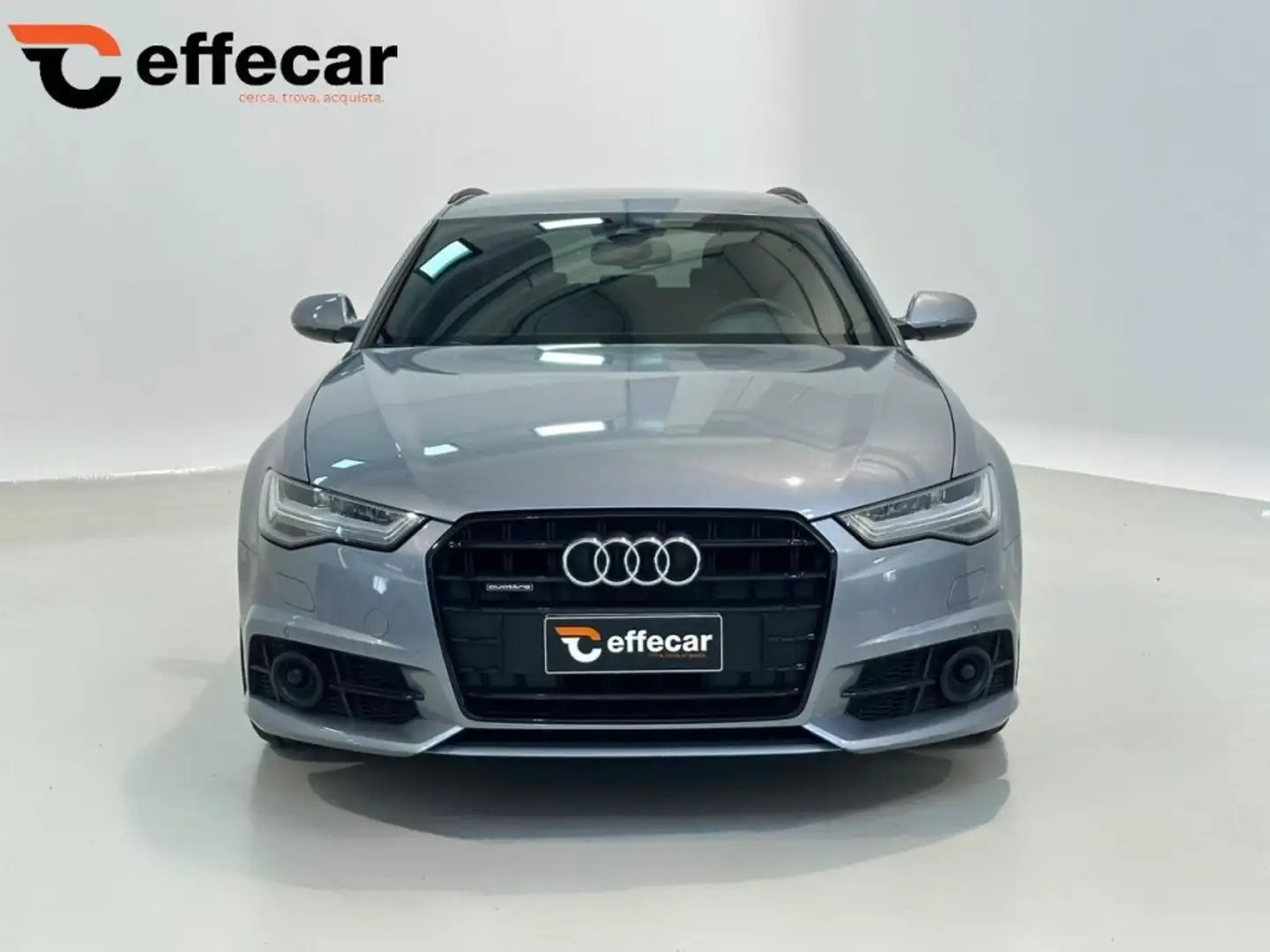 Audi A6 2.0 TDI 190 CV S tronic Quattro S-Line Grau - 2