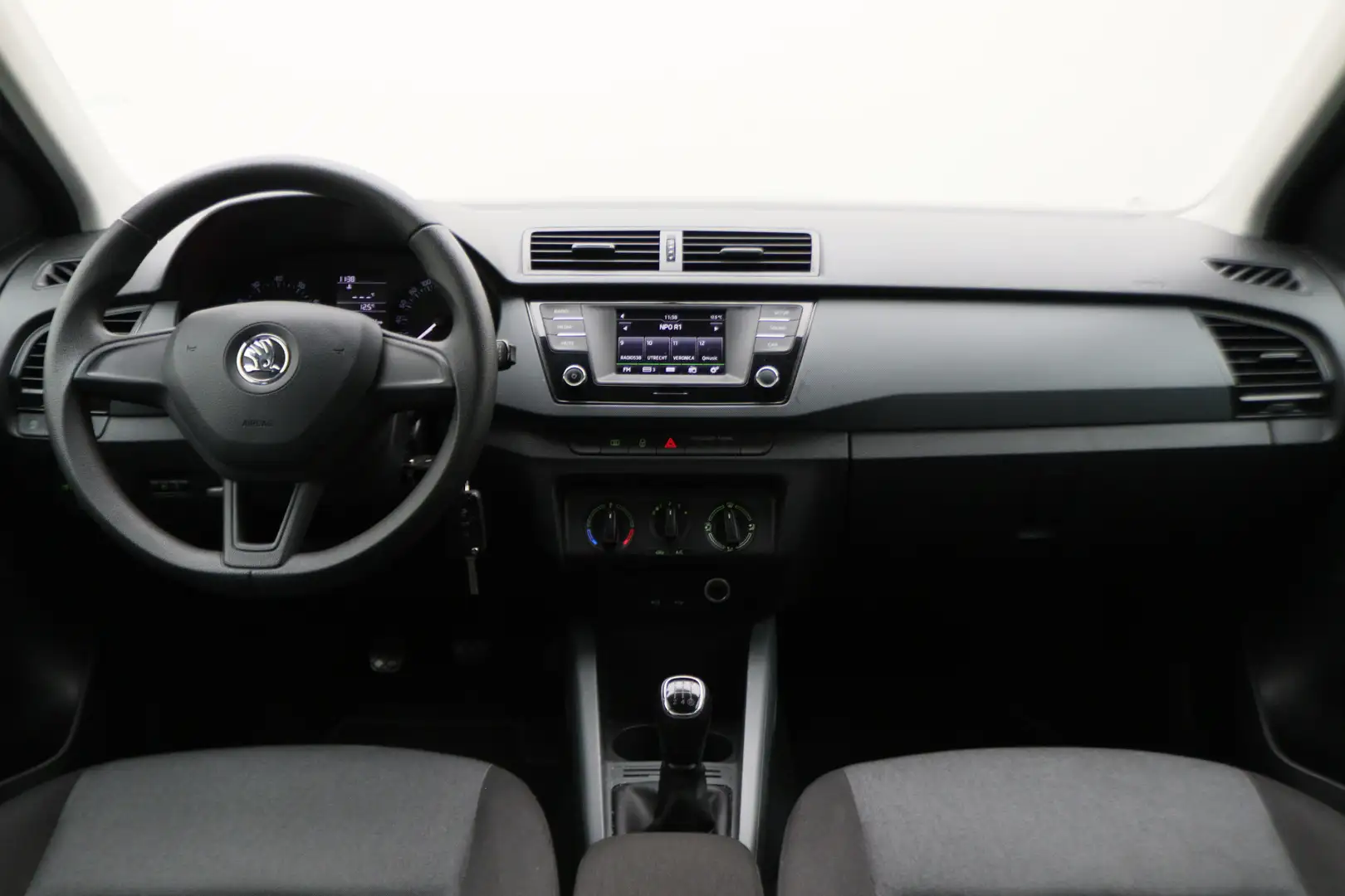 Skoda Fabia 1.0 Sprint Cruise, Airco, Trekhaak, Elektr. Pakket Beige - 2