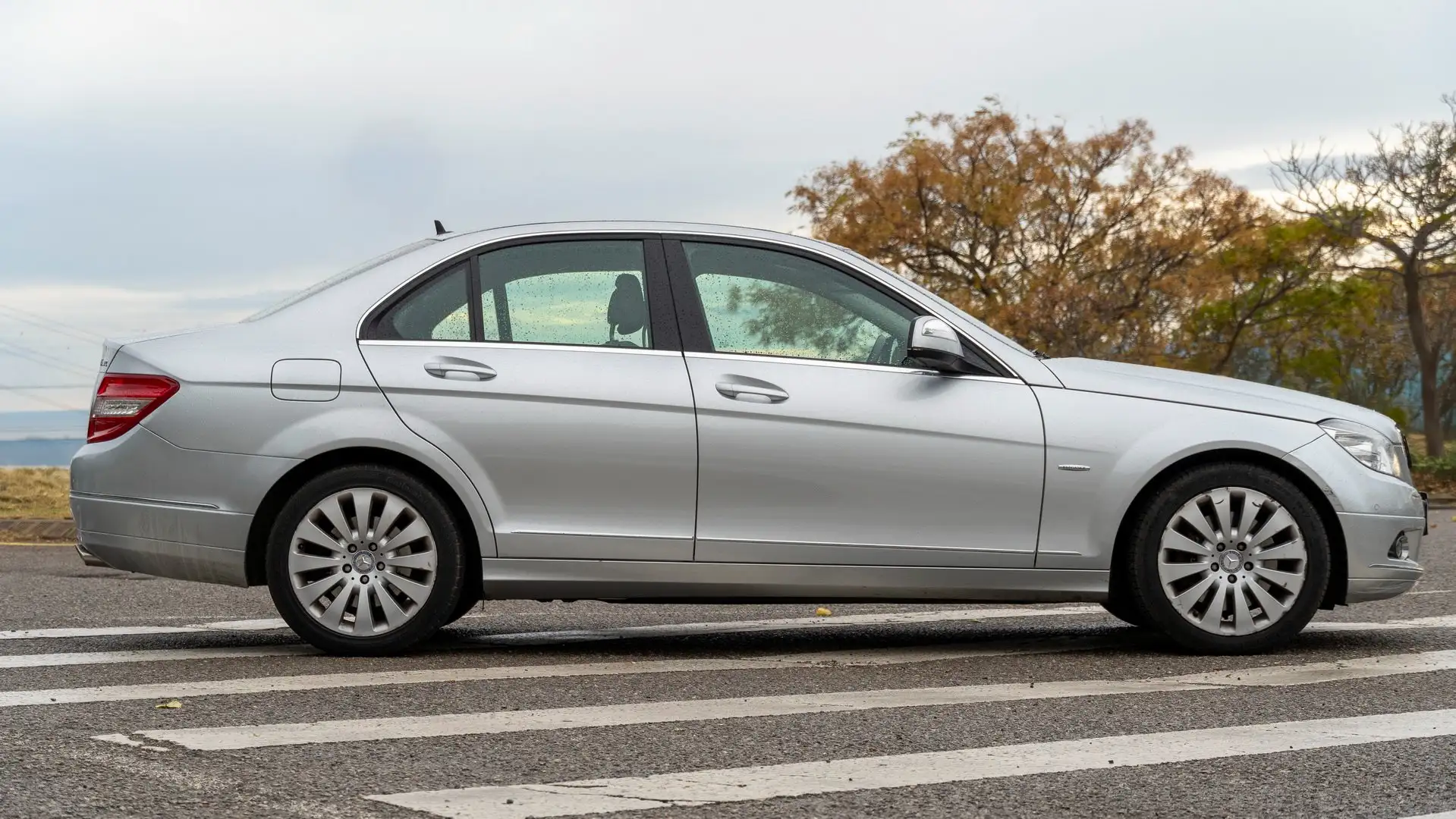 Mercedes-Benz C 350 C 350 Elegance 4M 7G Elegance Gris - 1