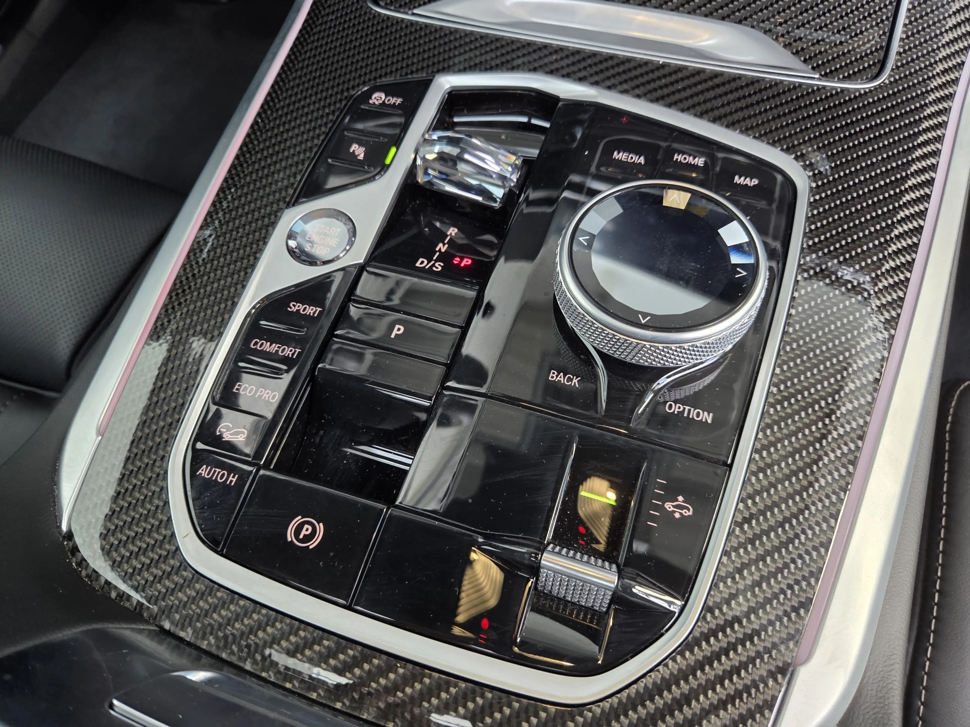 BMW X5 xDr40d M Sport Pro UPE138 B&W Luft Standheiz — photo 34