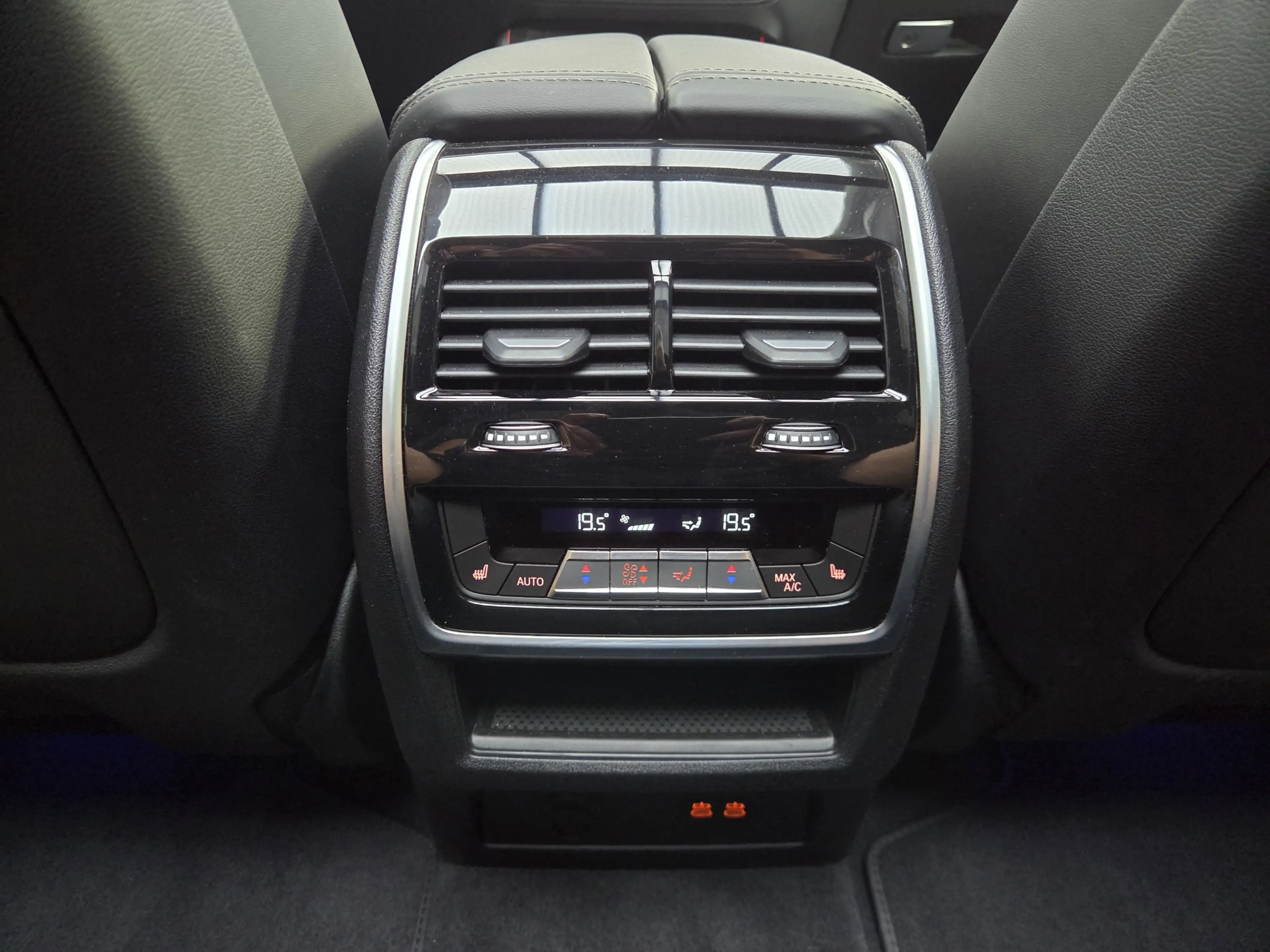 BMW X5 xDr40d M Sport Pro UPE138 B&W Luft Standheiz — photo 28