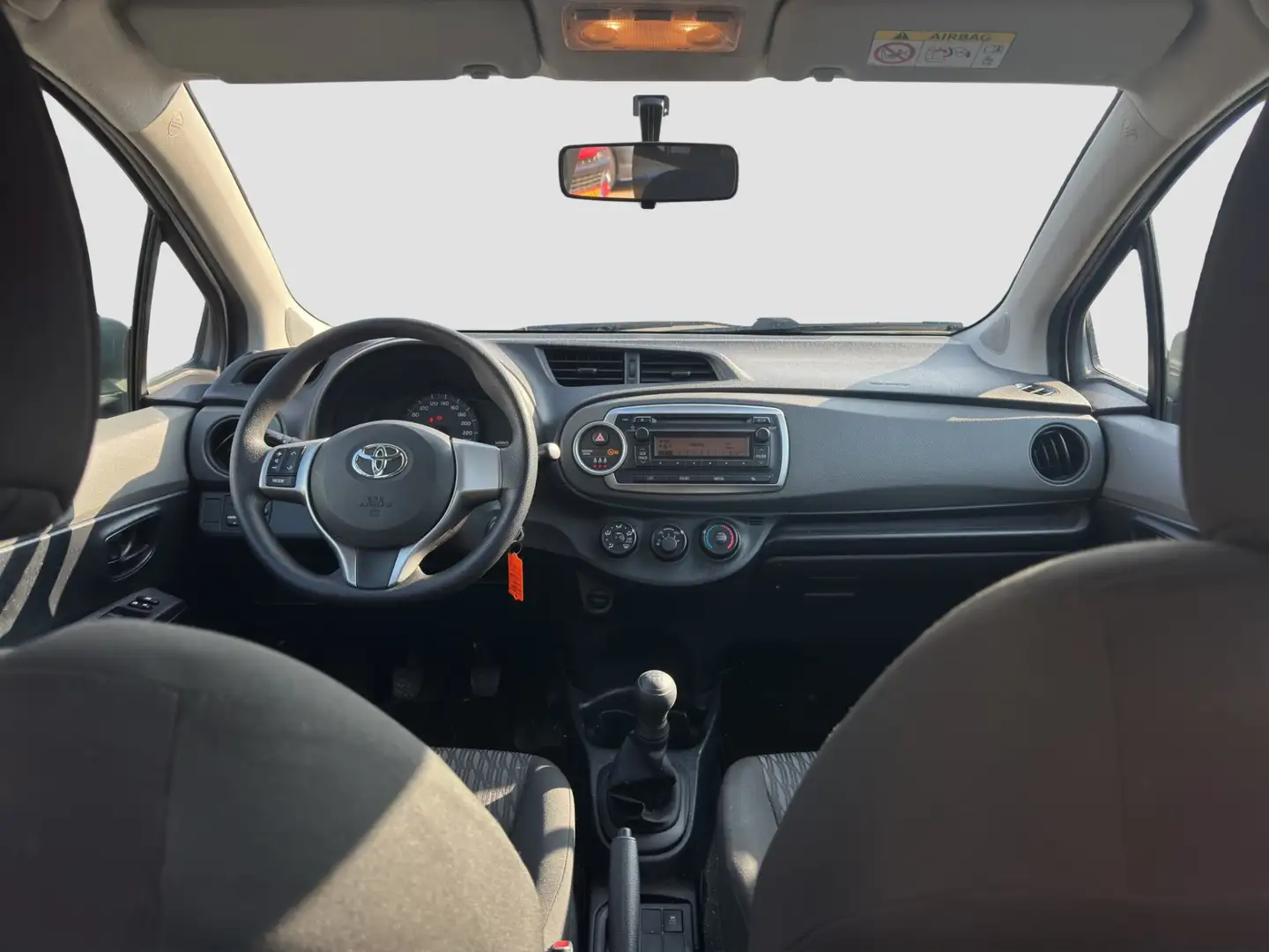 Toyota Yaris 1.0 VVT-i Comfort | Airco | Lees opmerking Gris - 2