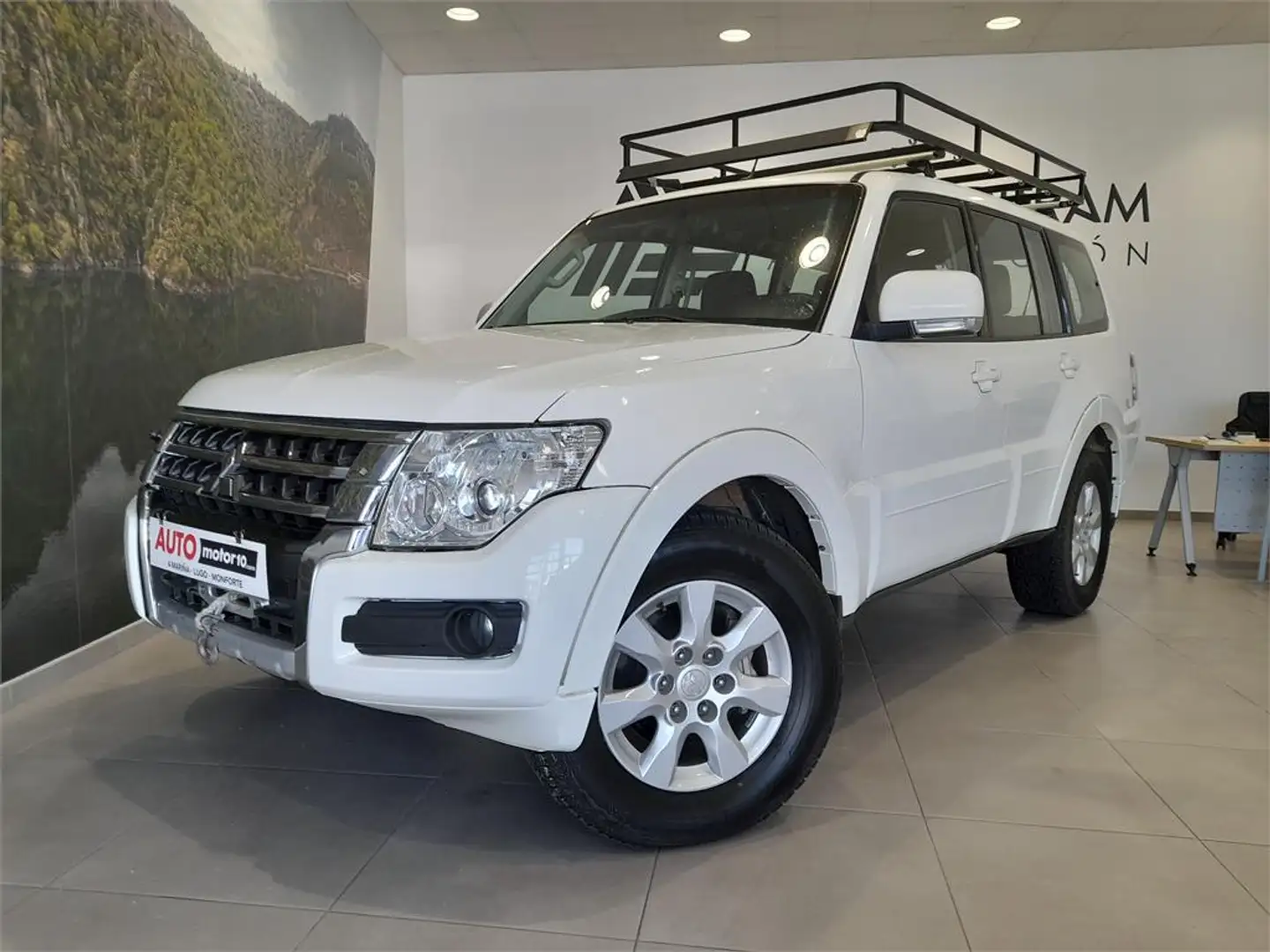 Mitsubishi Montero 3.2DI-D Spirit 5AT 190 - 2