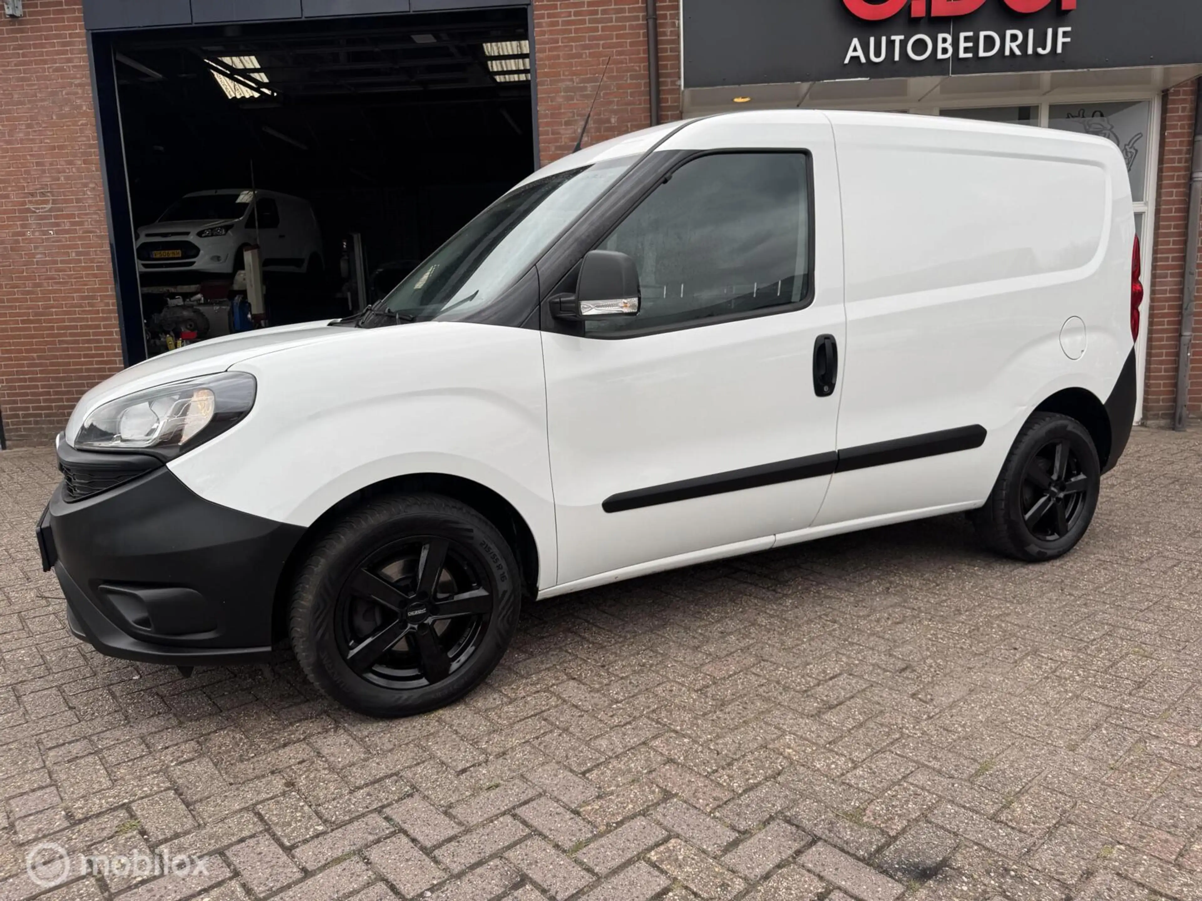 Fiat Doblo Cargo 1.6 MJ L1H1 129000 km NAP — photo 2
