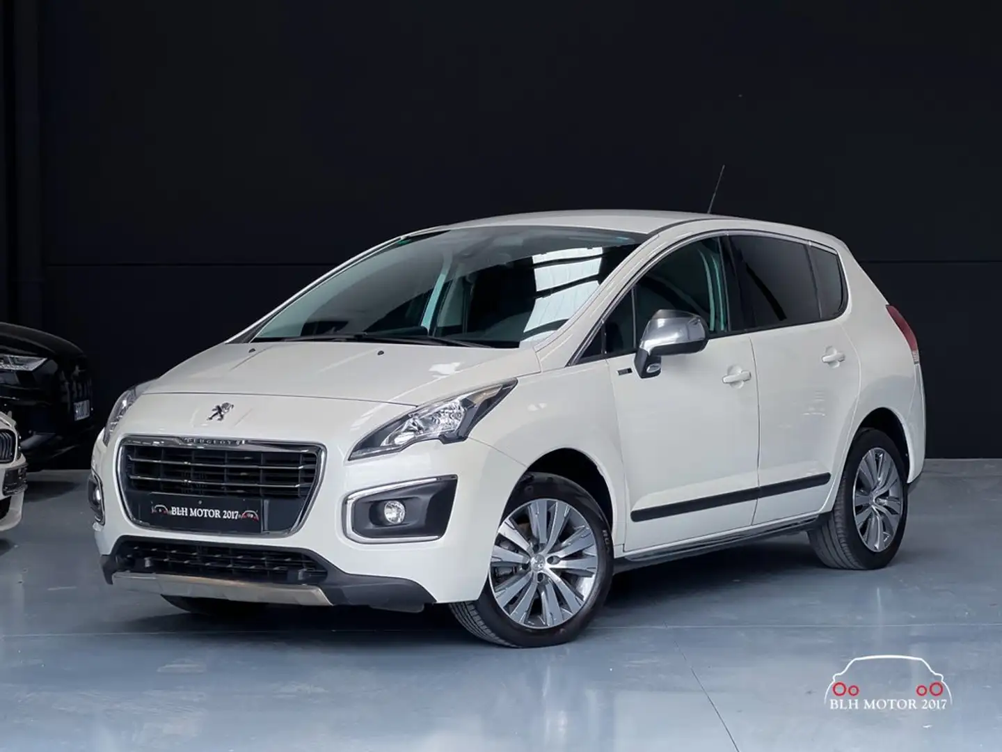 Peugeot 3008 Style 1.6 BlueHDI 120 FAP Bianco - 1