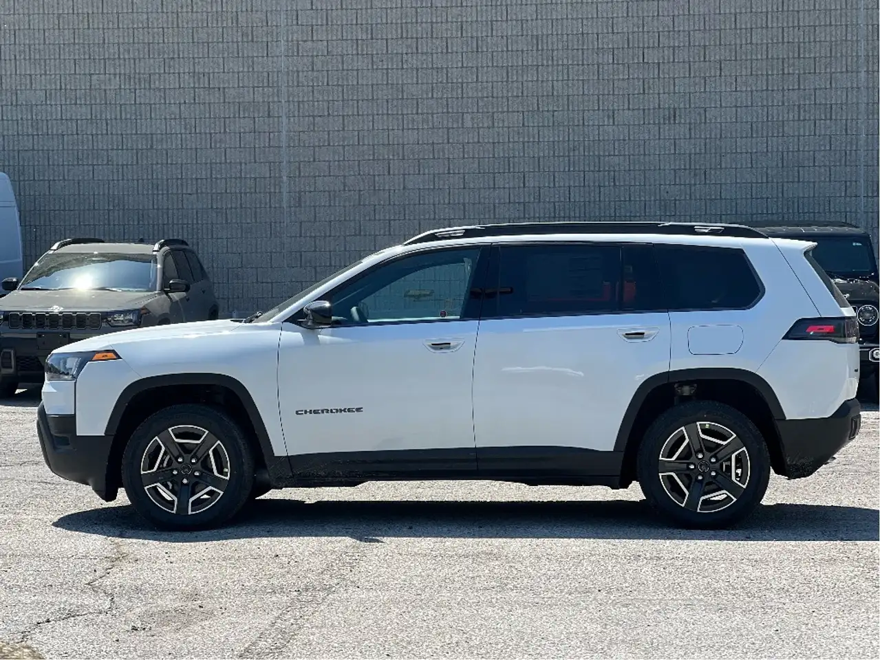 Jeep Cherokee снимка Jeep Cherokee