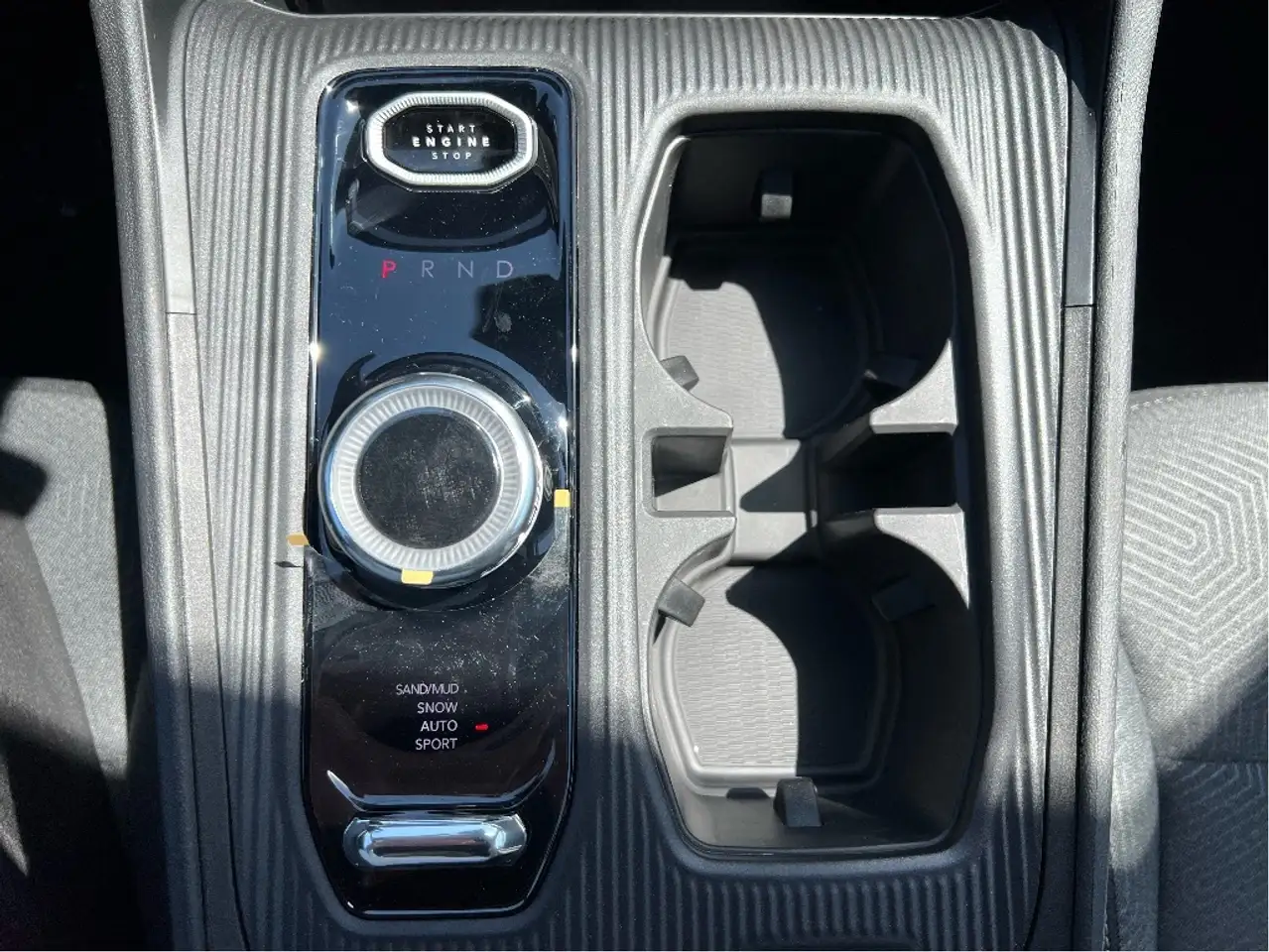 Jeep Cherokee снимка Jeep Cherokee