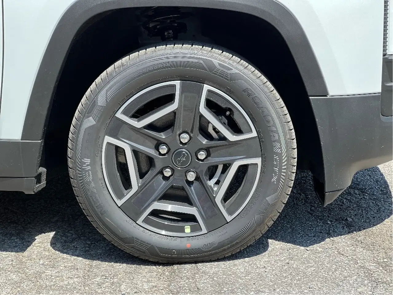 Jeep Cherokee снимка Jeep Cherokee