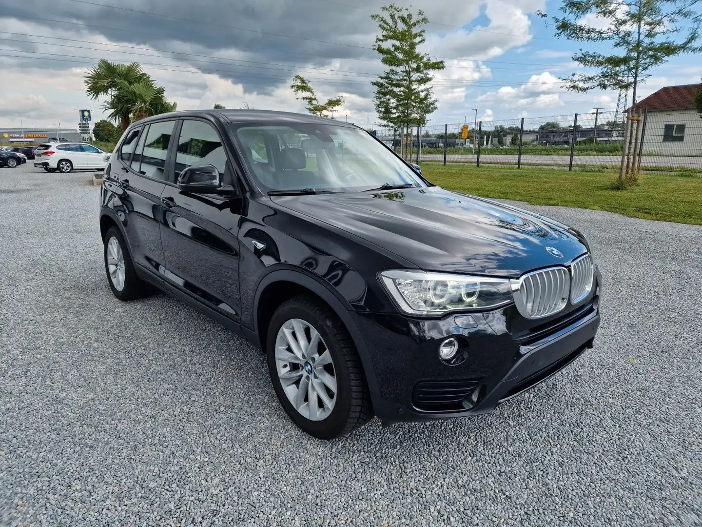 BMW X3 xDrive30d Advantage,Aut,Leder,Navi.Prof,HUD Schwarz - 2
