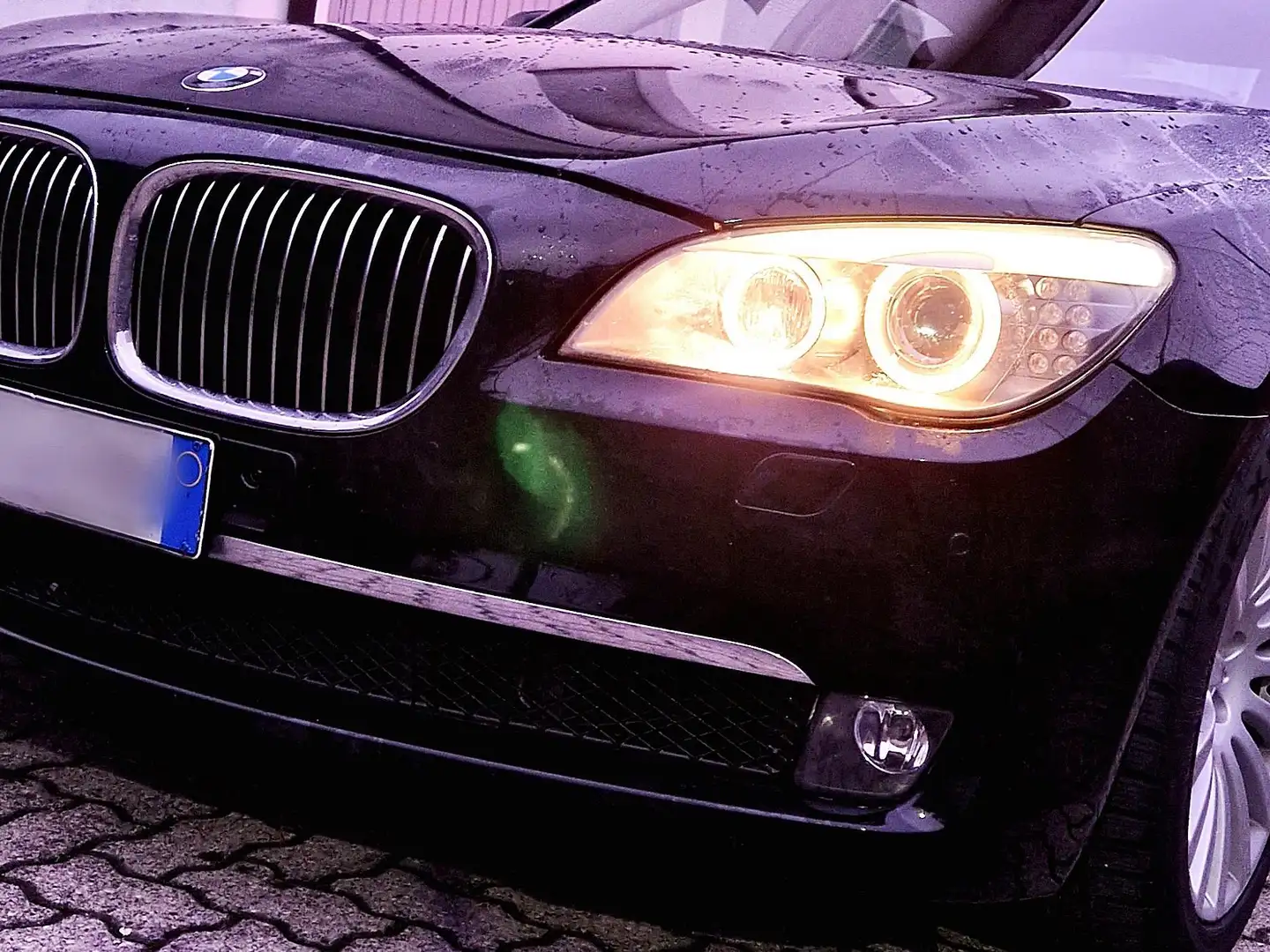 BMW 730 Serie 7 F/01-02 730d Futura auto Nero - 2