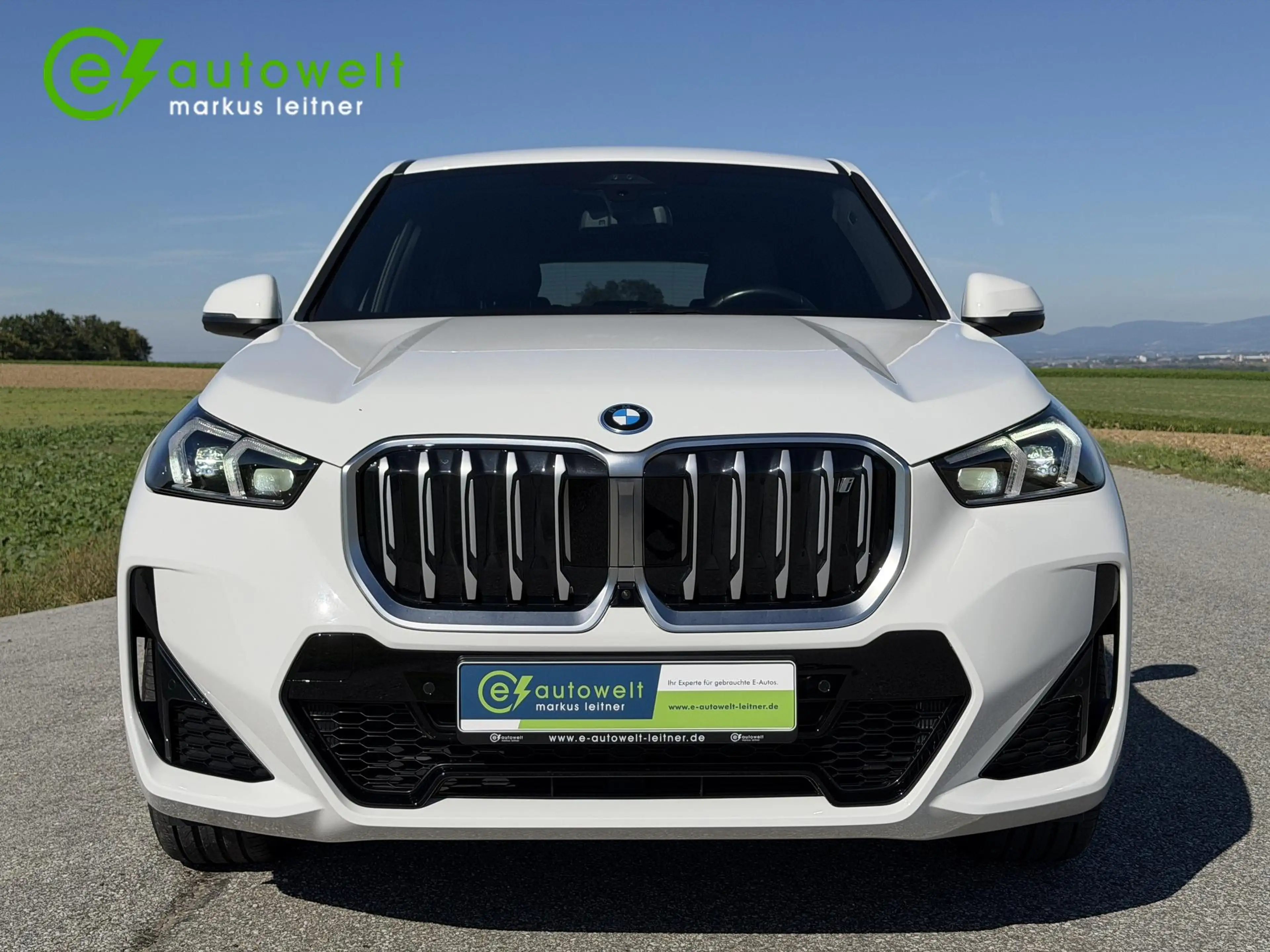 BMW iX1 xDrive30 M Sport 65kWh HeadUp Aktivsitz Totwinkel — photo 9