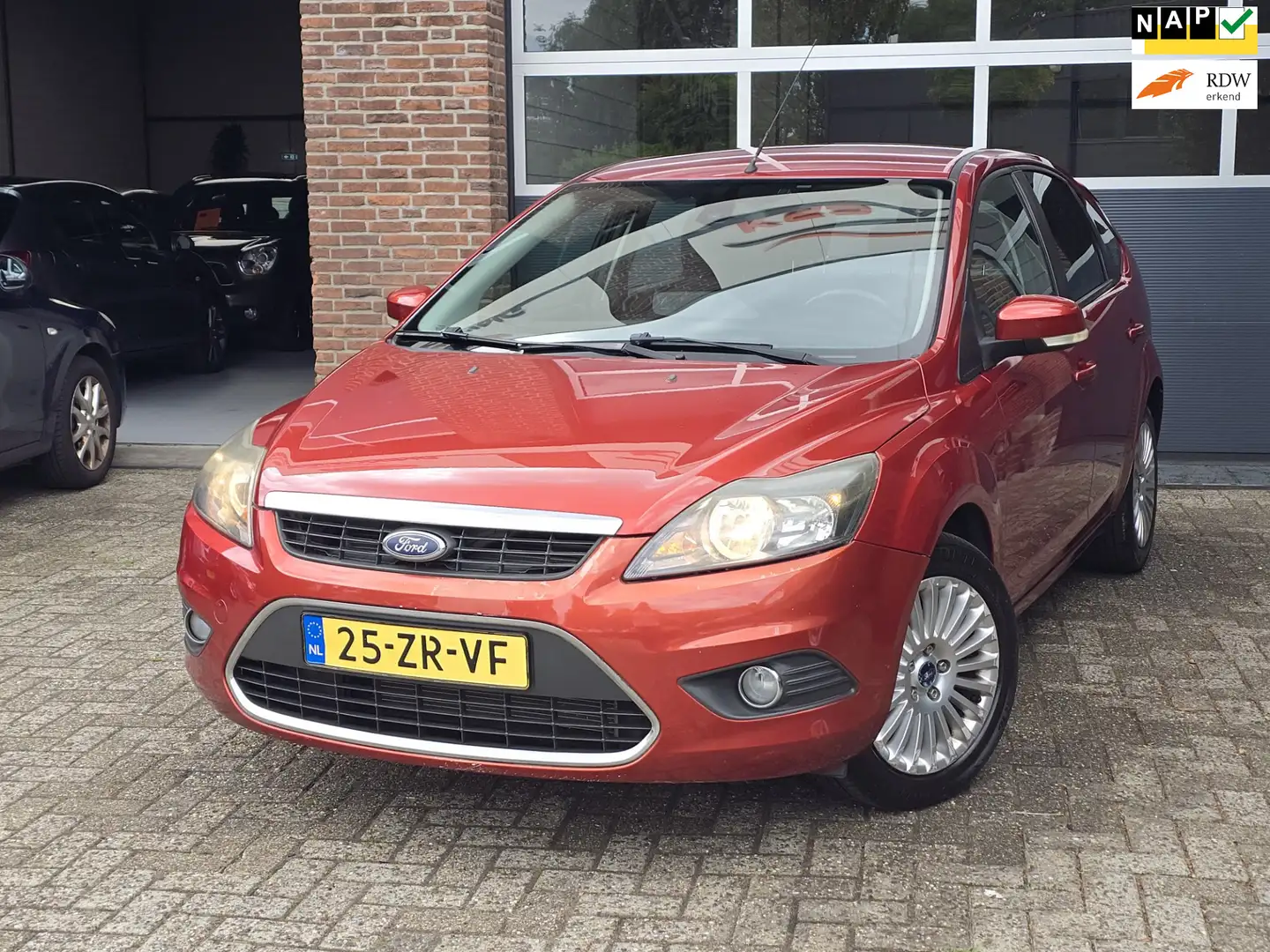 Ford Focus 1.6 Titanium |Airco|Cruise|LM velgen|Nap Rood - 1