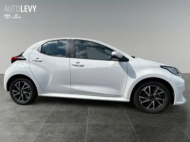 Toyota Yaris view 7