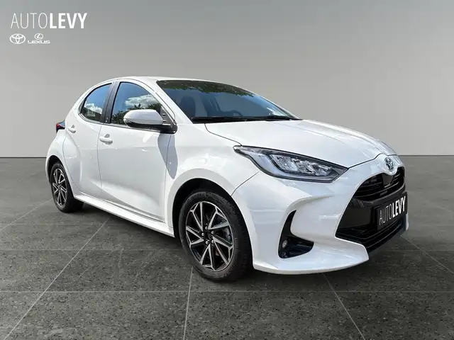 Toyota Yaris view 8