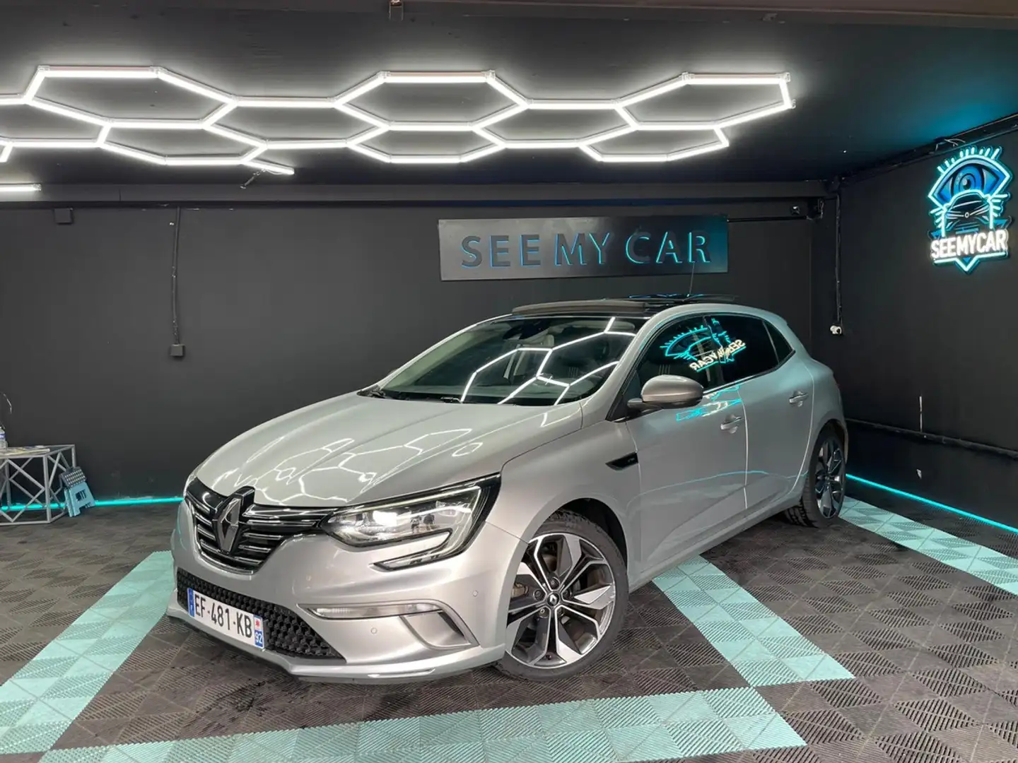 Renault Megane gt line 1.5L DCI TURBO Grau - 1