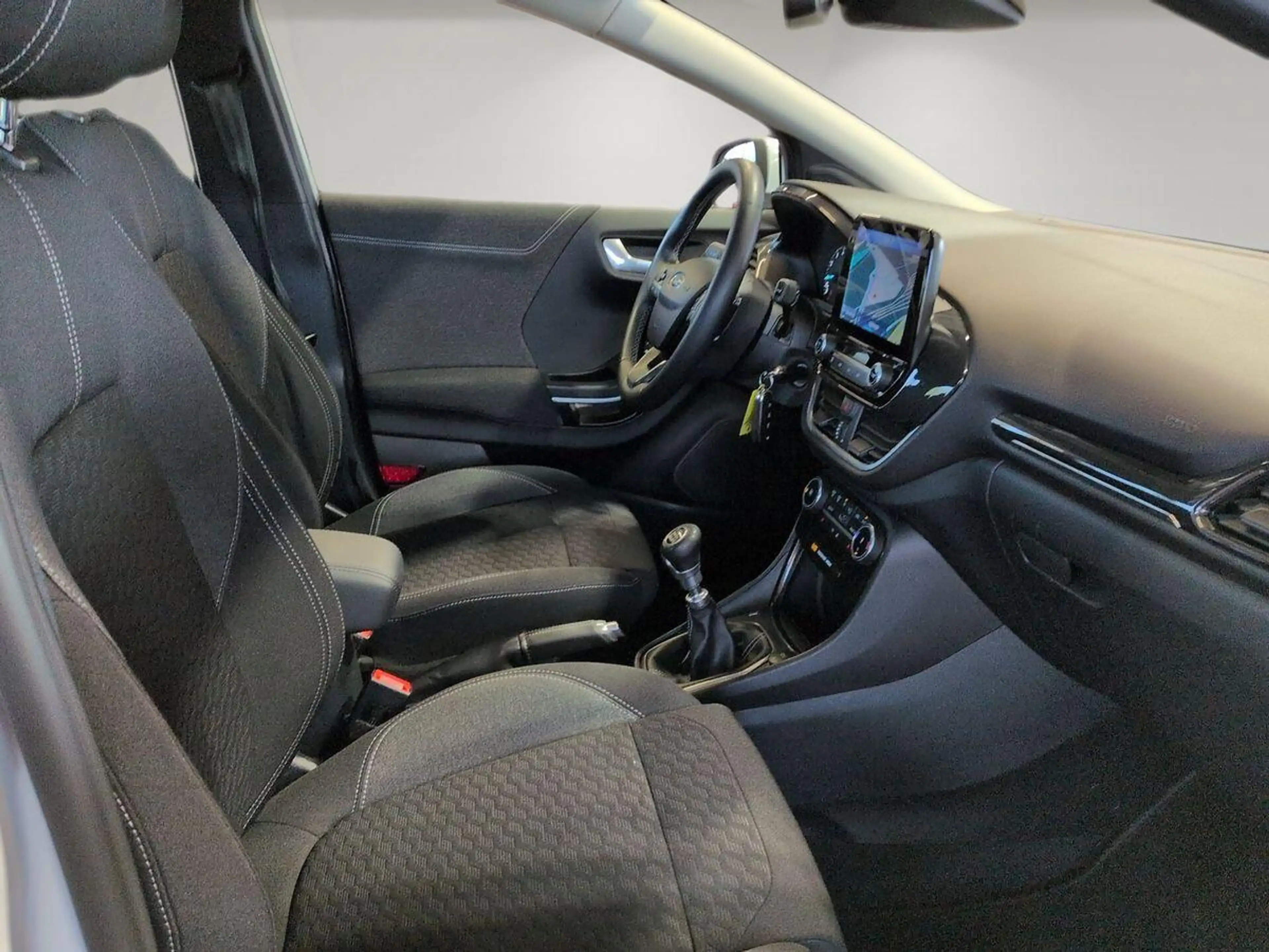 Ford Puma Titanium 1.0L / Fahrassistenz-Paket / LED — photo 6