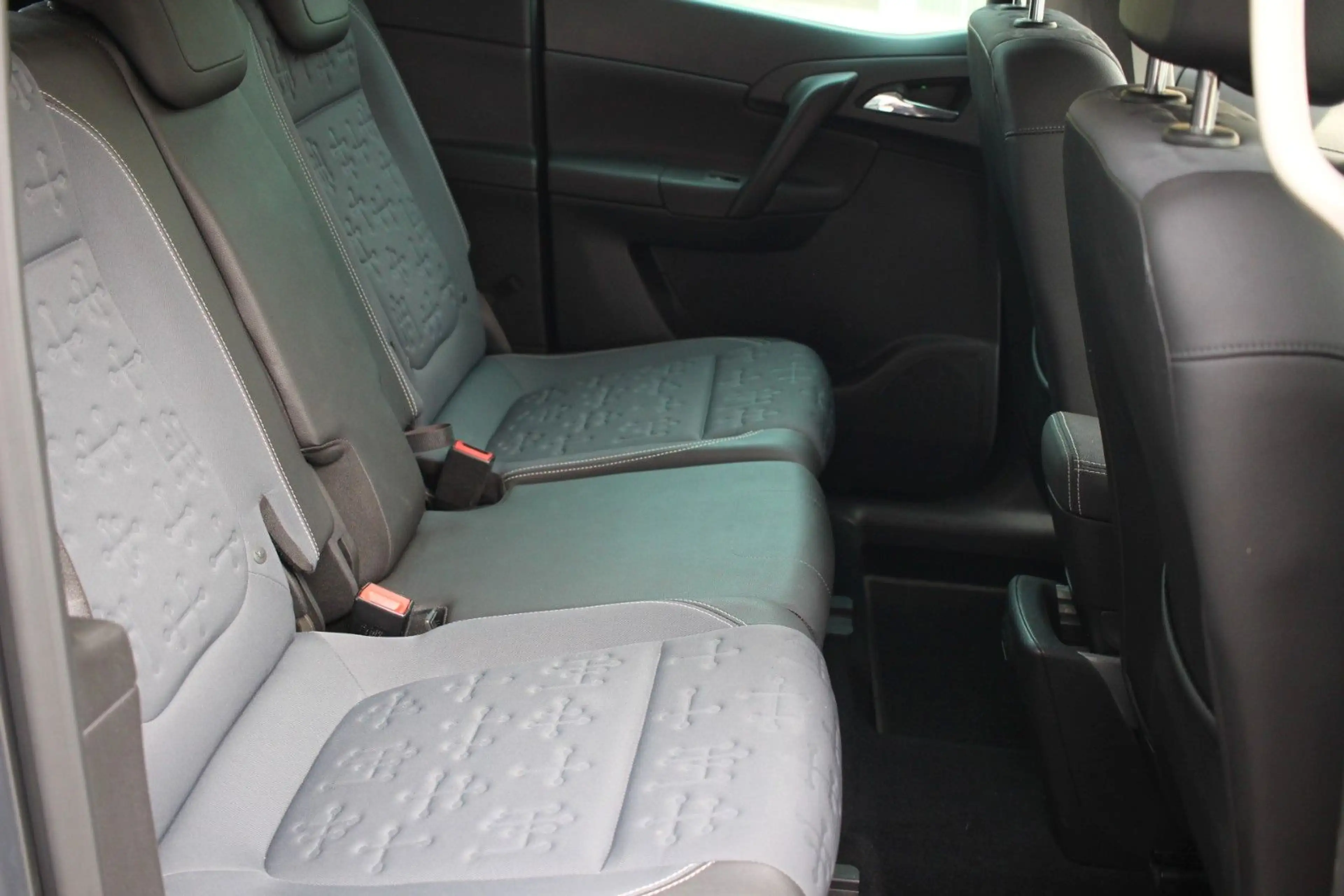 Opel Meriva B Innovation / 87TKM / Tüv Neu — photo 10